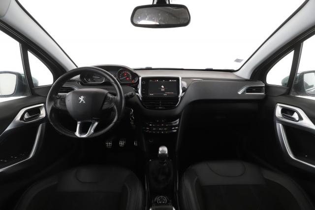 Peugeot 2008 image 7