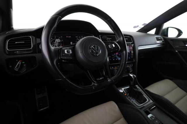 Volkswagen Golf image 5