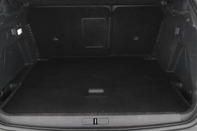 Peugeot 3008 image 8