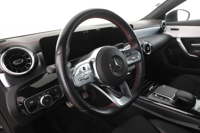 Mercedes Benz Cla image 5