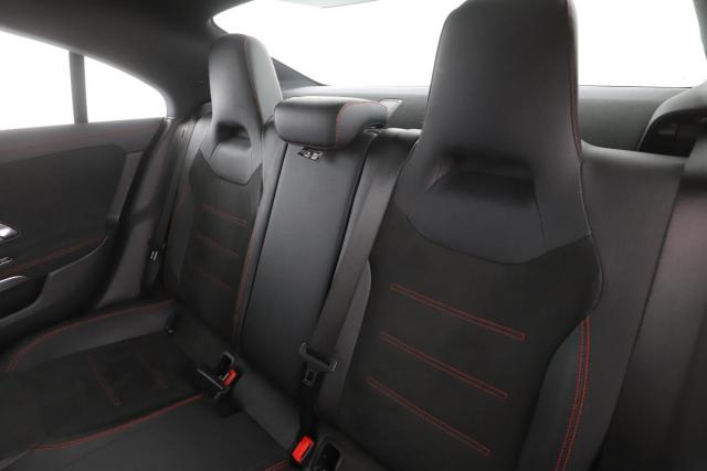 Mercedes Benz Cla image 4