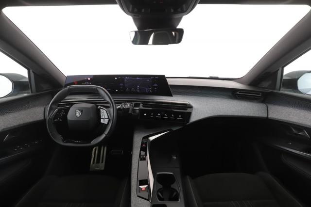 Peugeot 5008 image 9