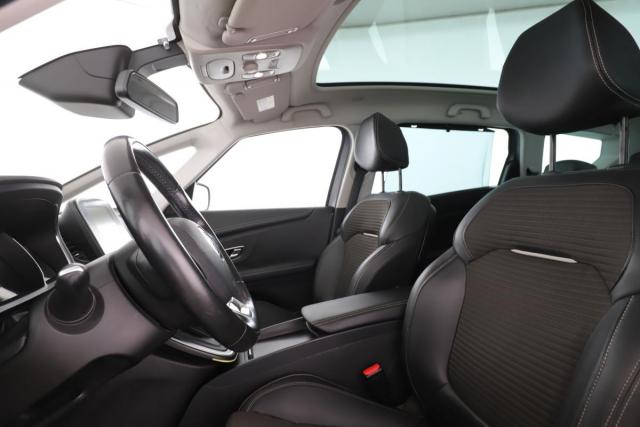 Renault Grand Scénic image 2