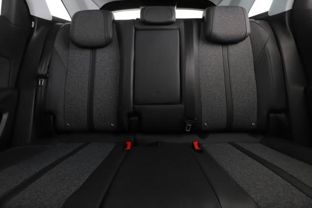 Peugeot 3008 image 9