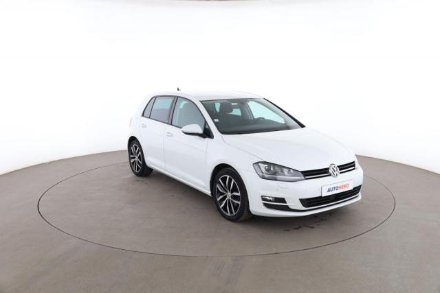 Volkswagen Golf image 6