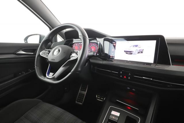 Volkswagen Golf image 6