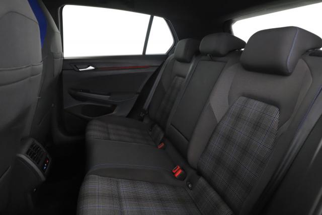 Volkswagen Golf image 1