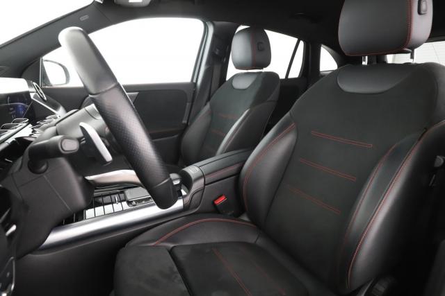 Mercedes Benz Gla image 4