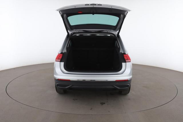 Volkswagen Tiguan image 1