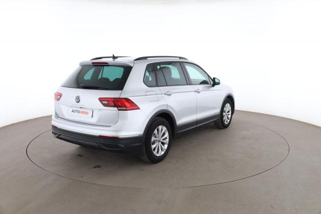 Volkswagen Tiguan image 9