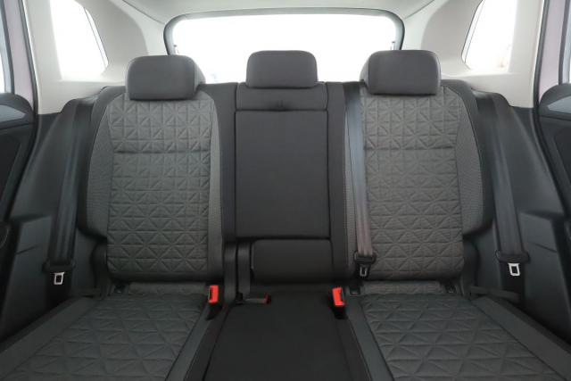 Volkswagen Tiguan image 2