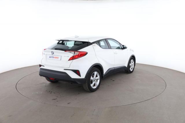 Toyota C-Hr image 1