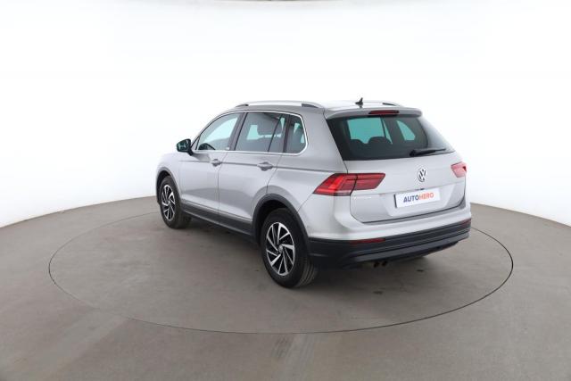 Volkswagen Tiguan image 6