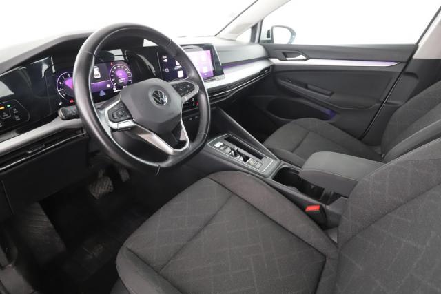 Volkswagen Golf image 9