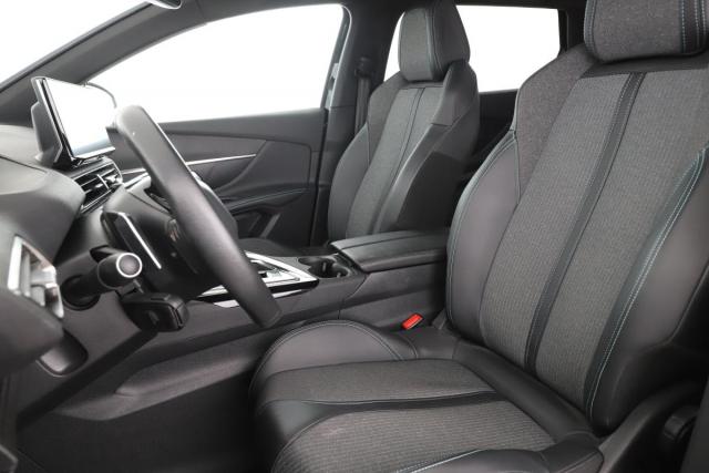 Peugeot 5008 image 5