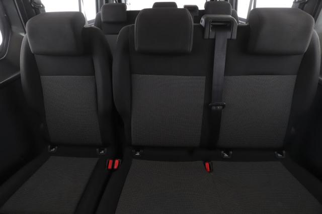 Peugeot Expert image 8
