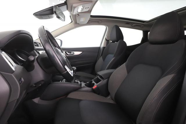 Nissan Qashqai image 1