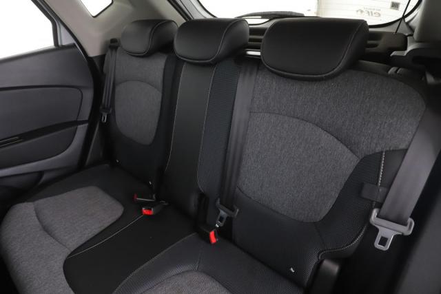 Renault Captur image 9