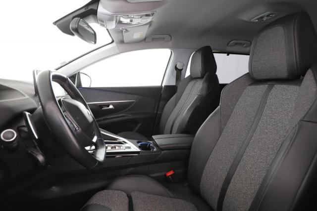 Peugeot 5008 image 9