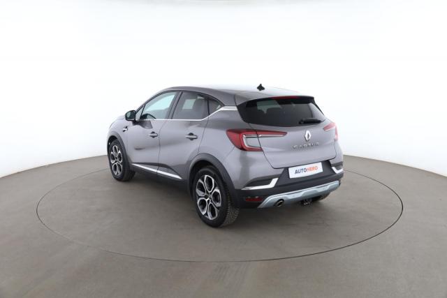 Renault Captur image 2