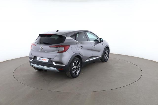 Renault Captur image 8