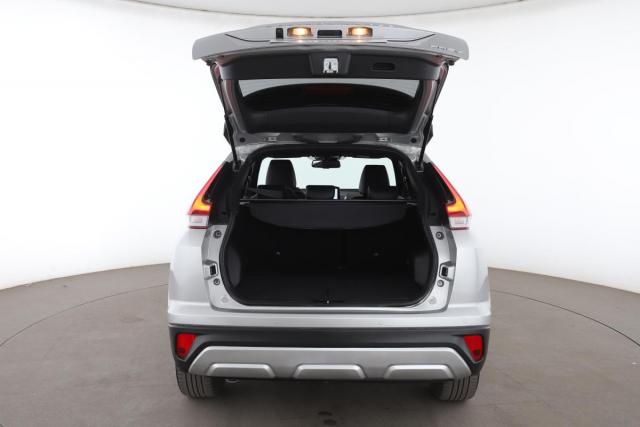 Mitsubishi Eclipse Cross image 6