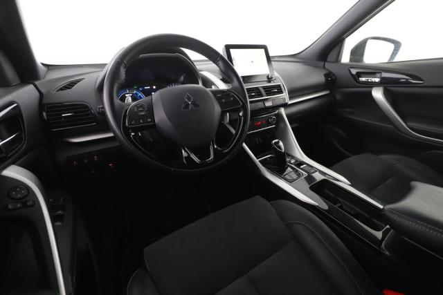 Mitsubishi Eclipse Cross image 4