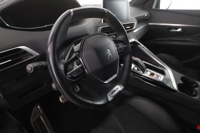 Peugeot 3008 image 6