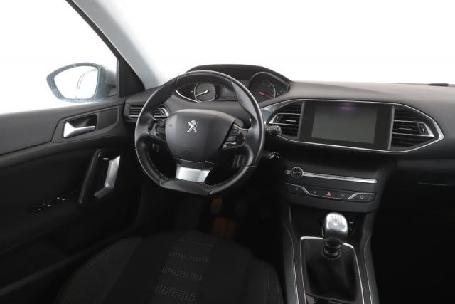Peugeot 308 image 3