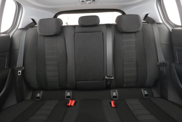 Peugeot 308 image 2