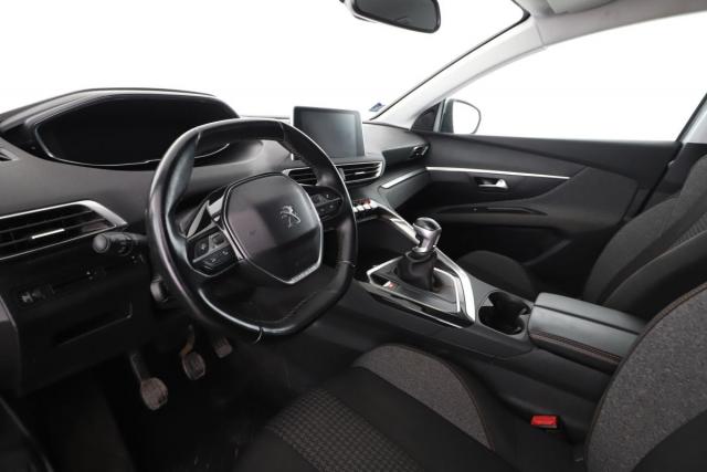 Peugeot 3008 image 3
