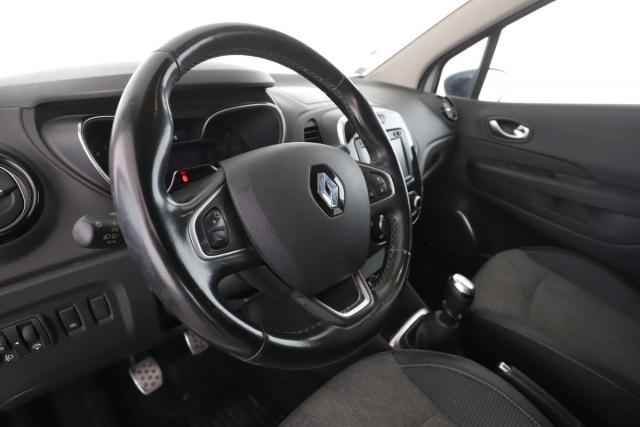 Renault Captur image 2
