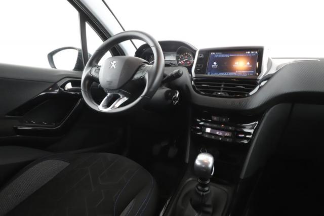 Peugeot 2008 image 4