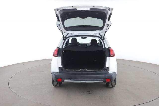 Peugeot 2008 image 6