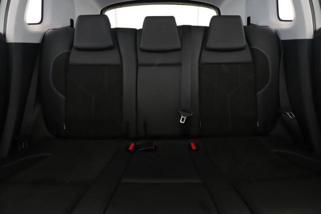 Peugeot 2008 image 9