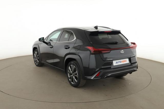Lexus Ux image 8