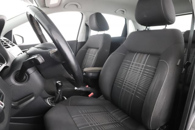 Volkswagen Polo image 8