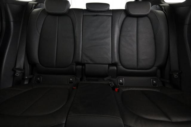 Bmw X1 image 6