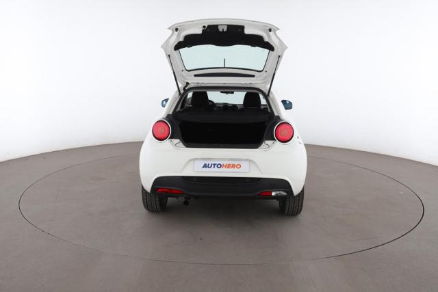 Alfa Romeo Mito image 5