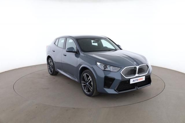 Bmw Ix2 image 8