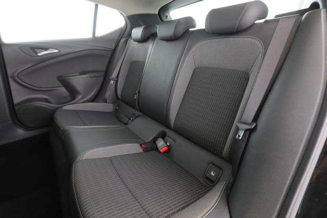 Opel Astra image 5
