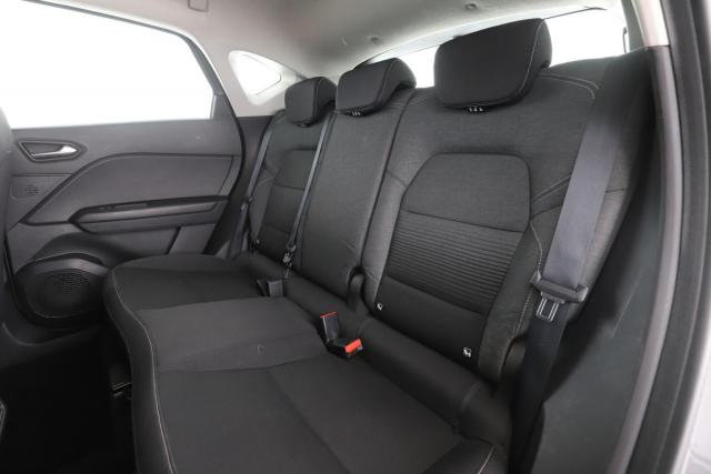 Renault Captur image 6