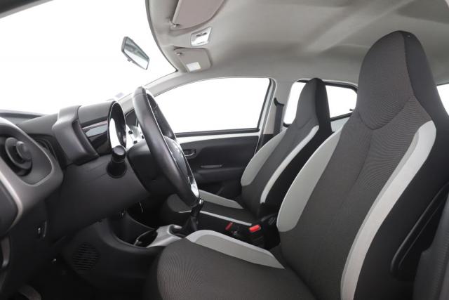 Toyota Aygo image 6
