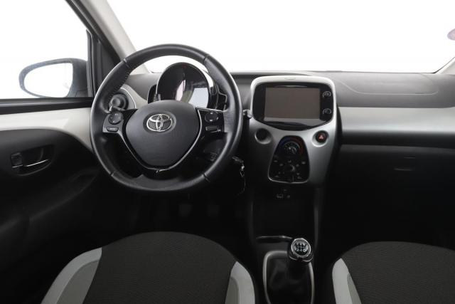 Toyota Aygo image 9
