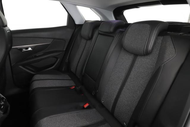 Peugeot 3008 image 1