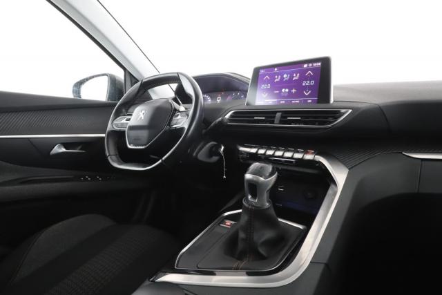Peugeot 3008 image 5