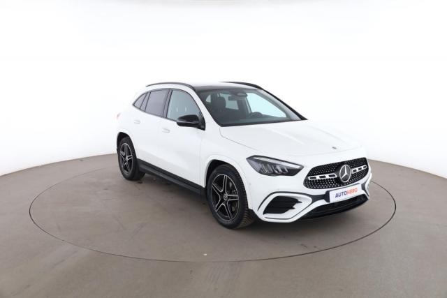 Mercedes Benz Gla image 7