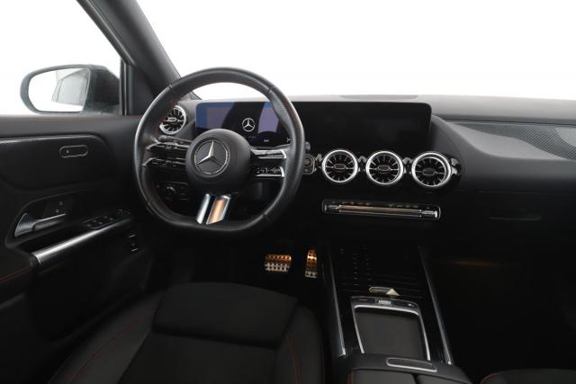 Mercedes Benz Gla image 6