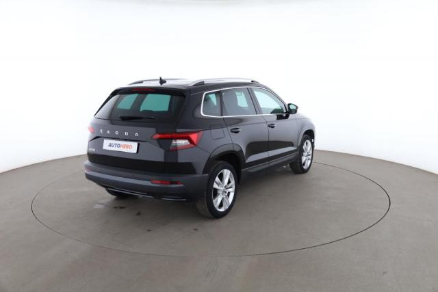 Skoda Karoq image 1