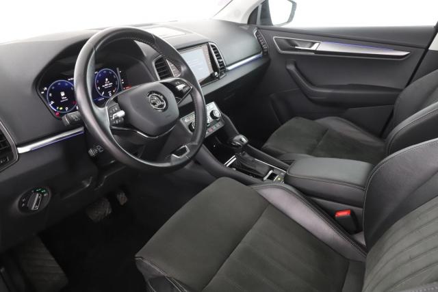 Skoda Karoq image 8